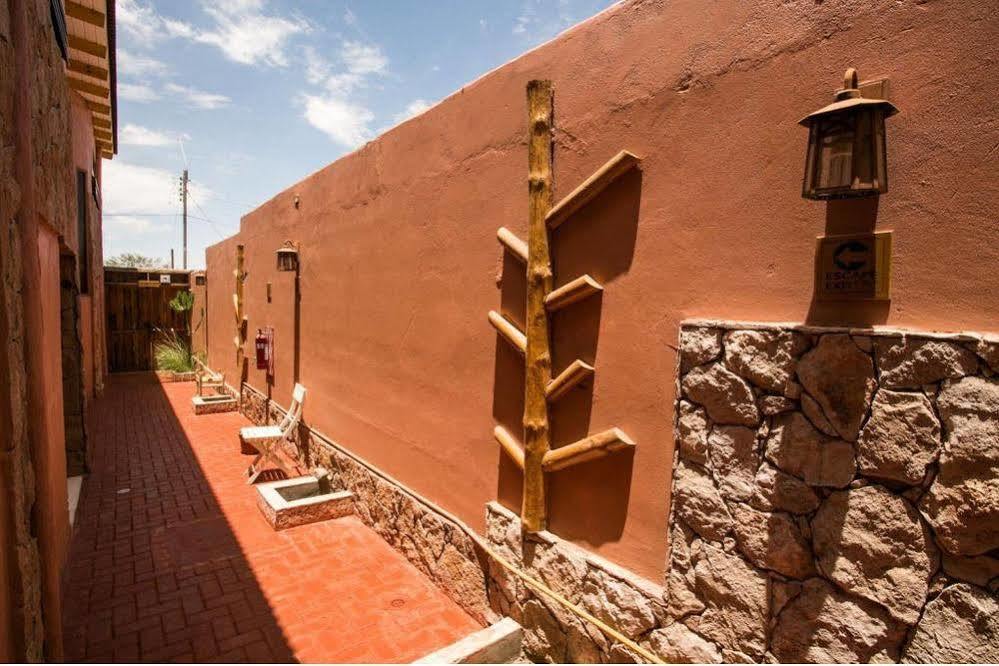 Hotel Parina Atacama Сан-Педро-де-Атакама Экстерьер фото